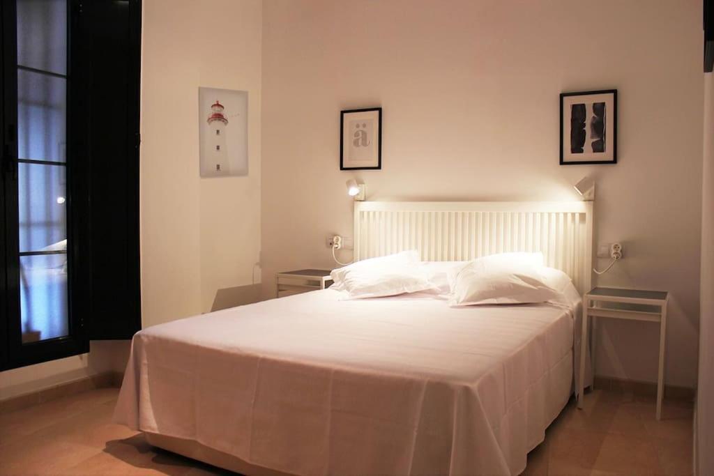Fancy Apartment In A Historic House, Chiclana City Center By C. Dreams 치클라나 데 라 프론테라 외부 사진