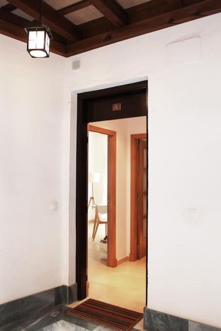 Fancy Apartment In A Historic House, Chiclana City Center By C. Dreams 치클라나 데 라 프론테라 외부 사진